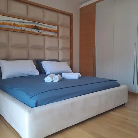 Apartment Apartment